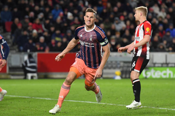 球队为了他 球队为了他